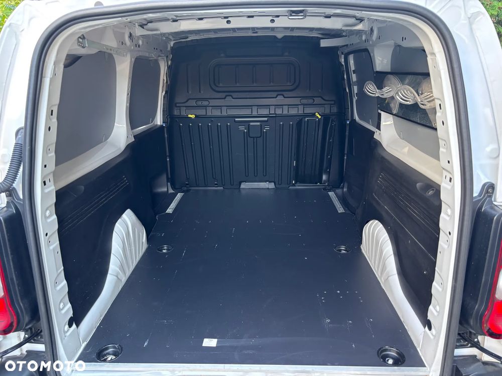Citroën Berlingo Van XL - 28