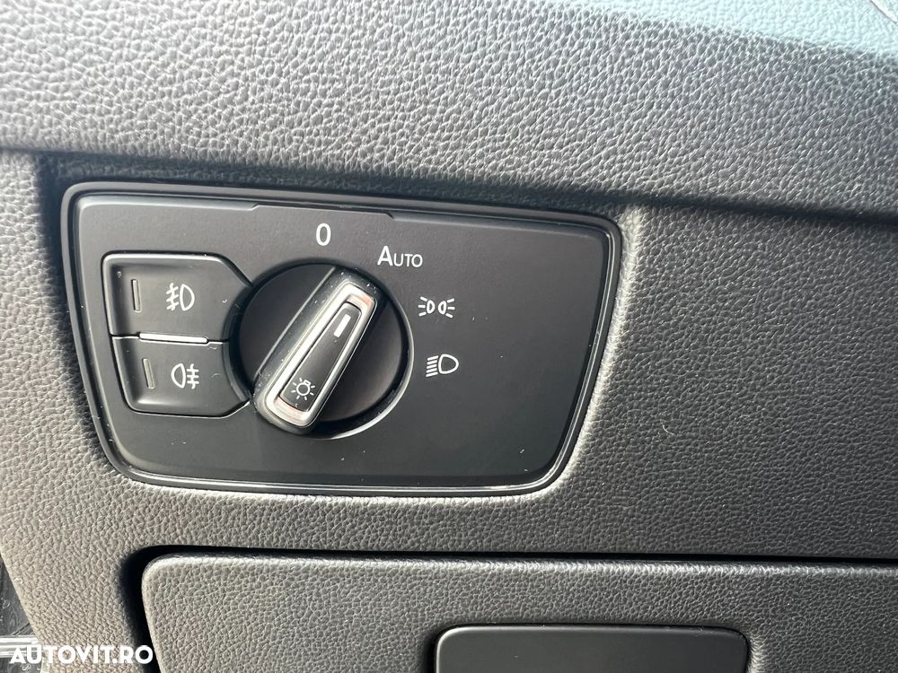 Volkswagen Passat Variant 2.0 TDI DSG (BlueMotion Technology) Comfortline - 14