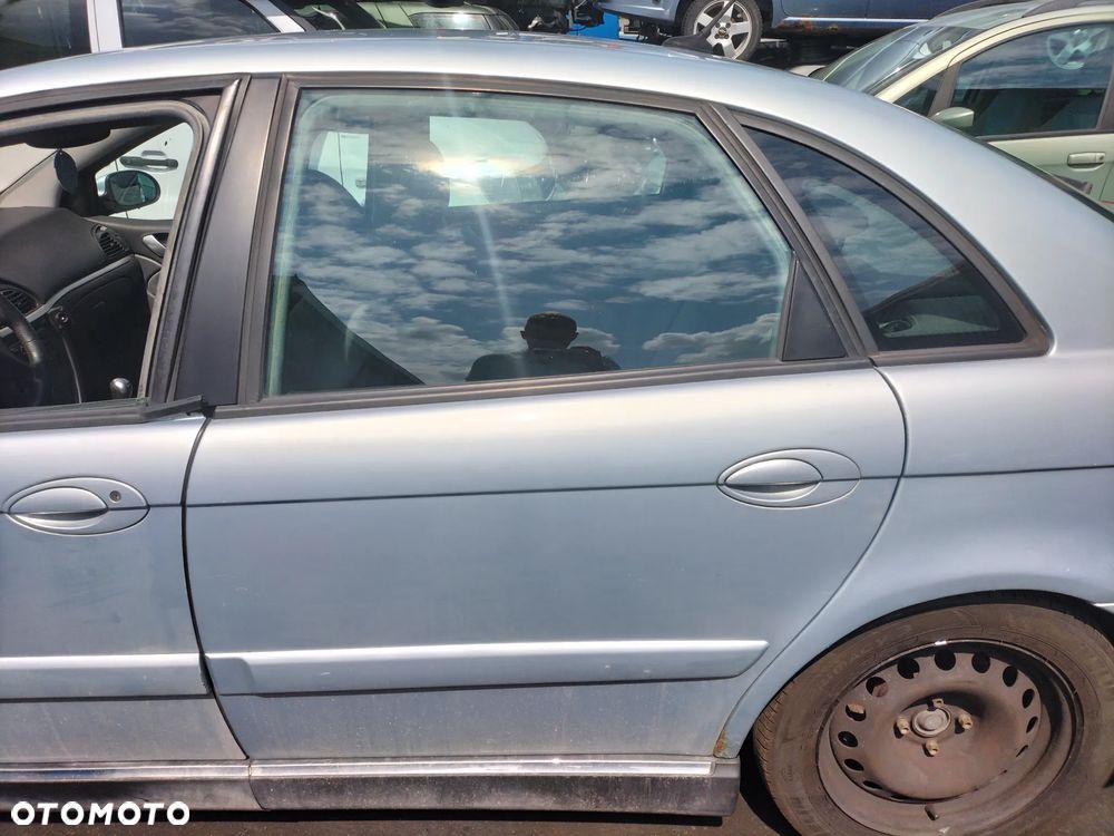 KLAPA BAGAŻNIKA CITROEN C5 I LIFT LIFTBACK KOD LAK. EYLC - 14