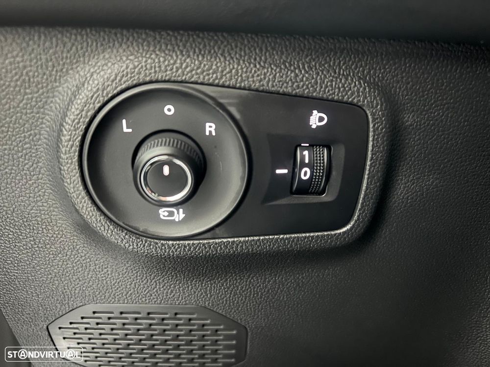 MG ZS EV 72.6 kWh Luxury - 37