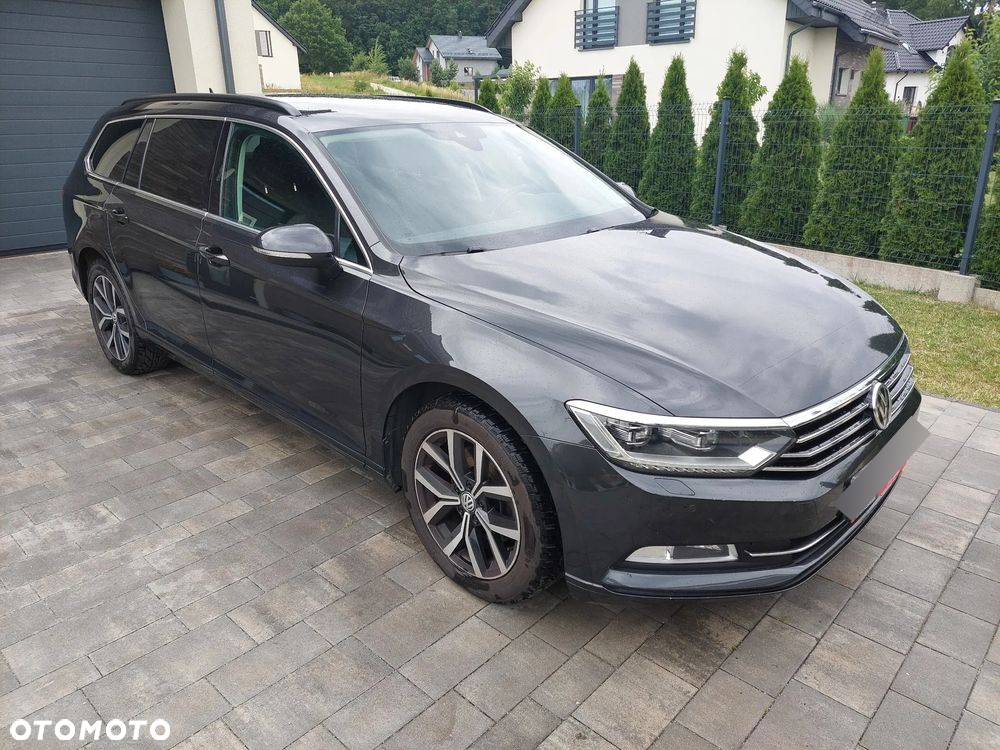 Volkswagen Passat - 10