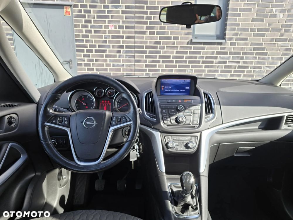 Opel Zafira 2.0 CDTI Cosmo - 27