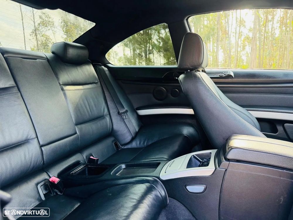 BMW 320 d Coupe - 39