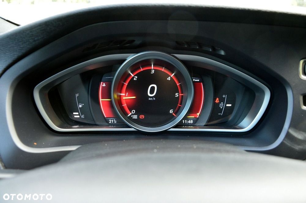 Volvo V40 D4 RDesign - 27
