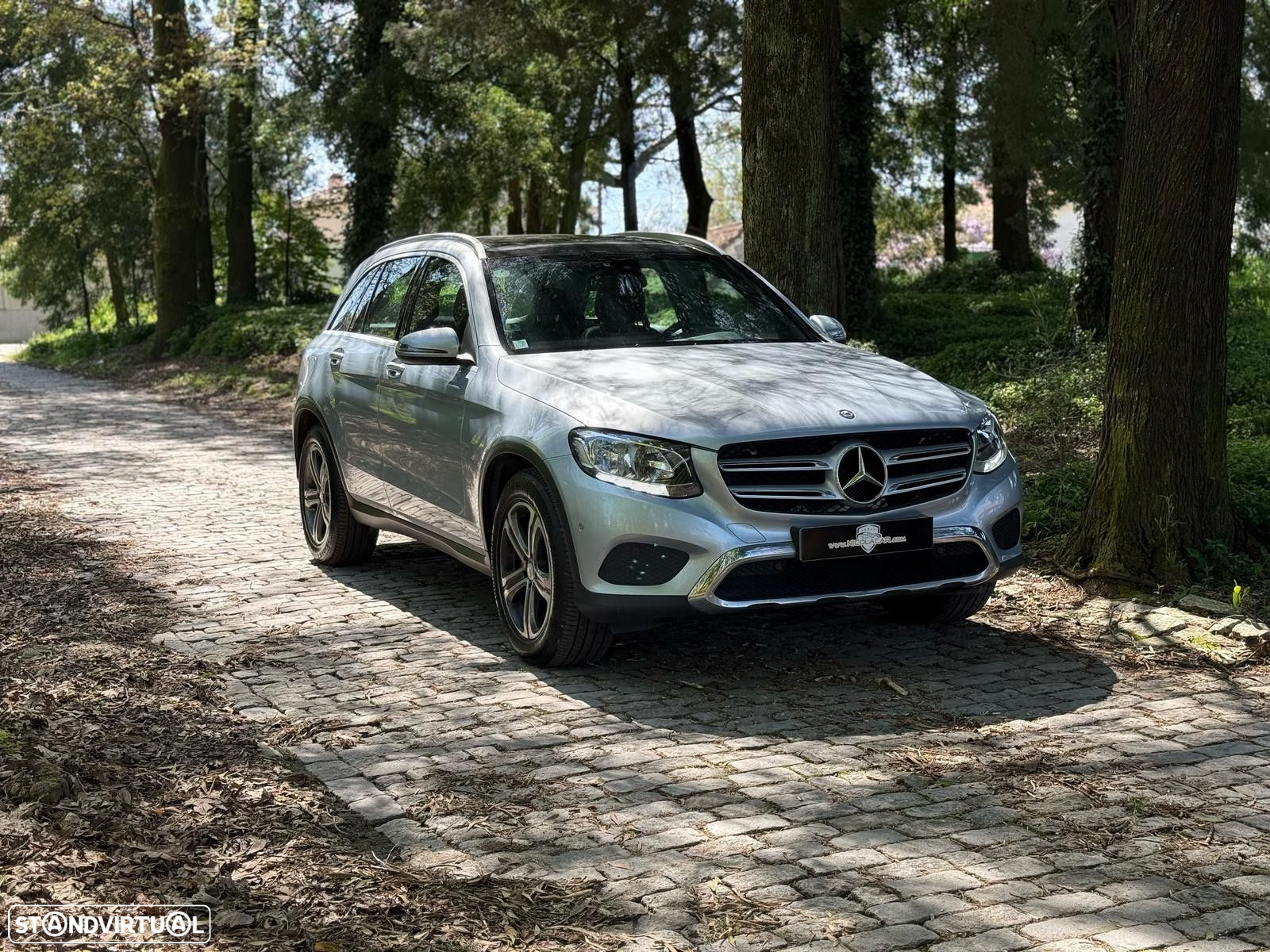 Mercedes-Benz GLC 220 d 4Matic 9G-TRONIC AMG Line - 10