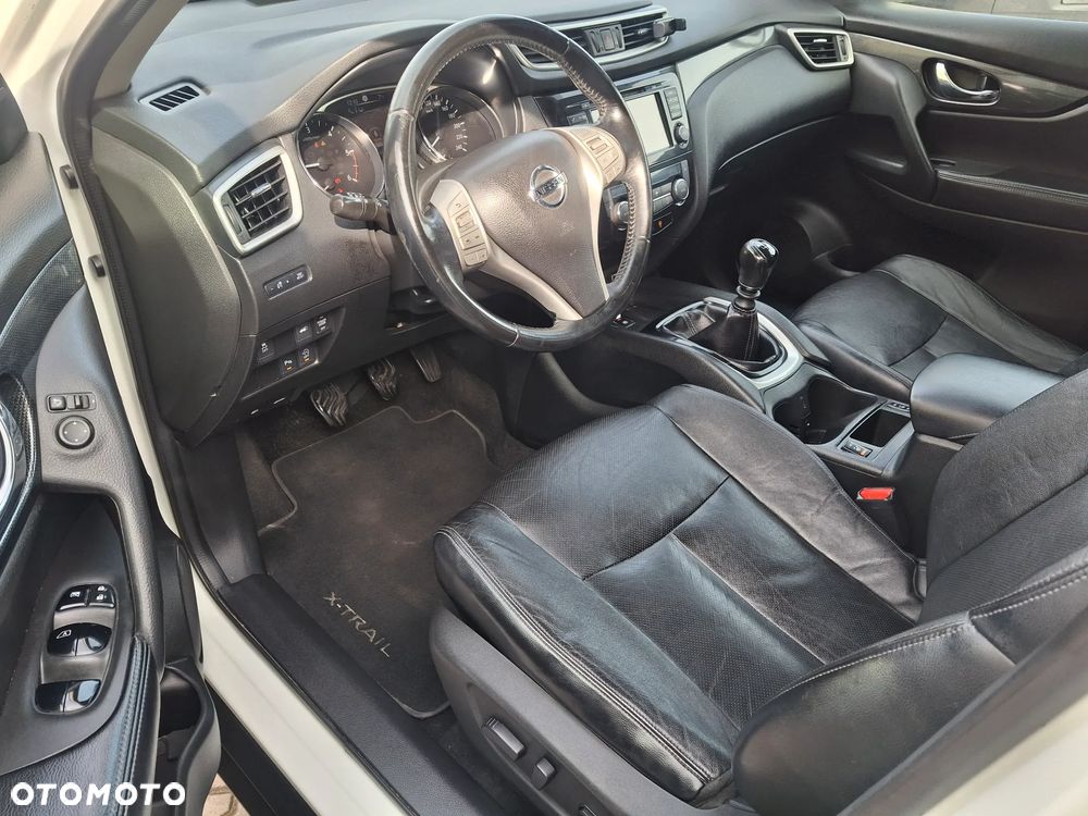 Nissan X-Trail 1.6 dCi 360 - 25