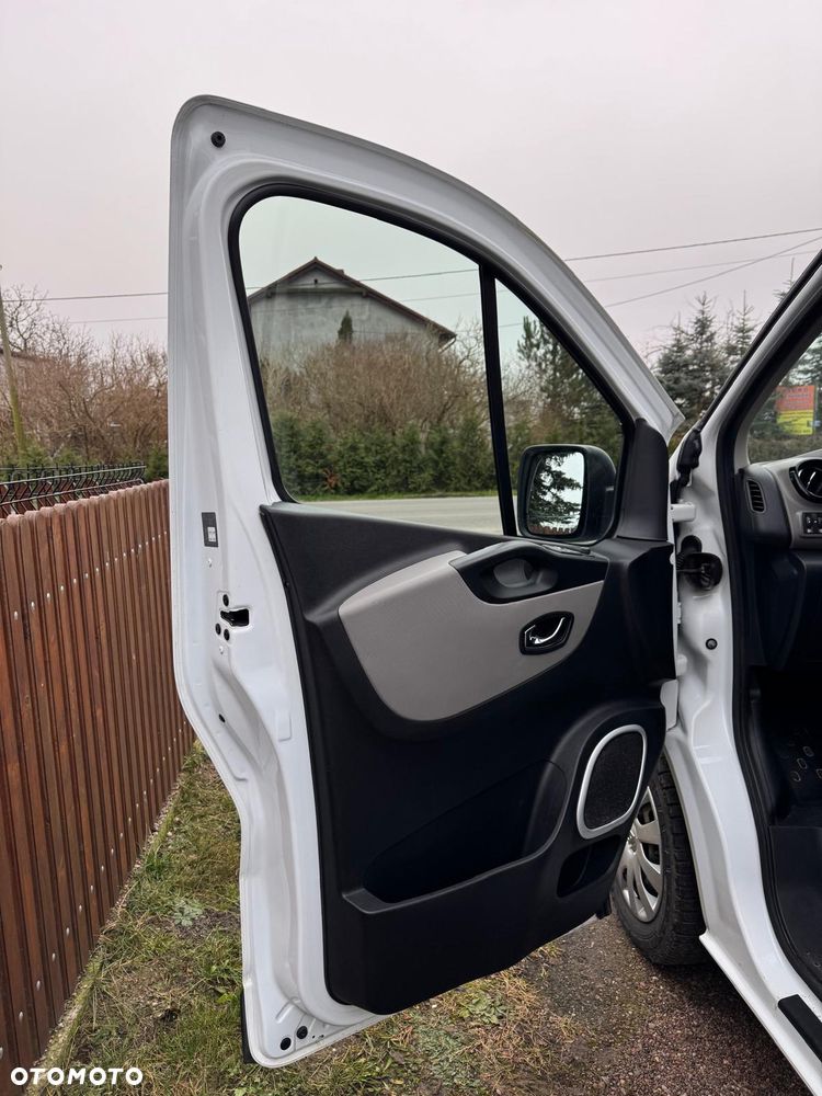 Renault Trafic - 7