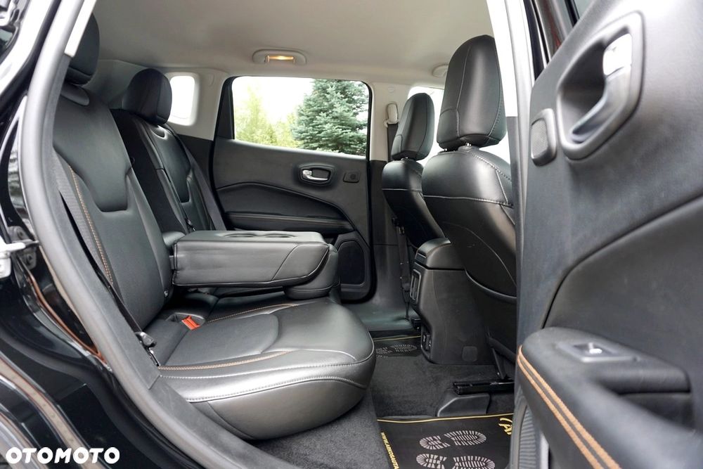Jeep Compass 1.4 TMair Limited 4WD S&S - 36