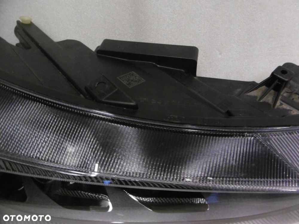 ford focus iv mk4 lift - lampa przednia prawa full led - 6