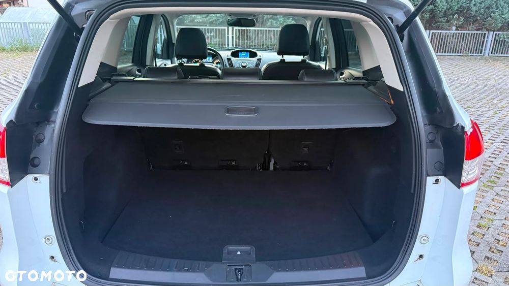 Ford Kuga 2.0 TDCi 4x4 Titanium - 15