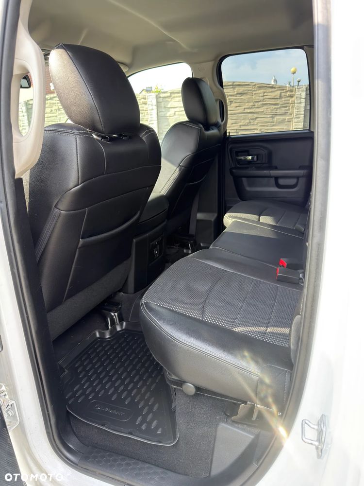 RAM 1500 - 9