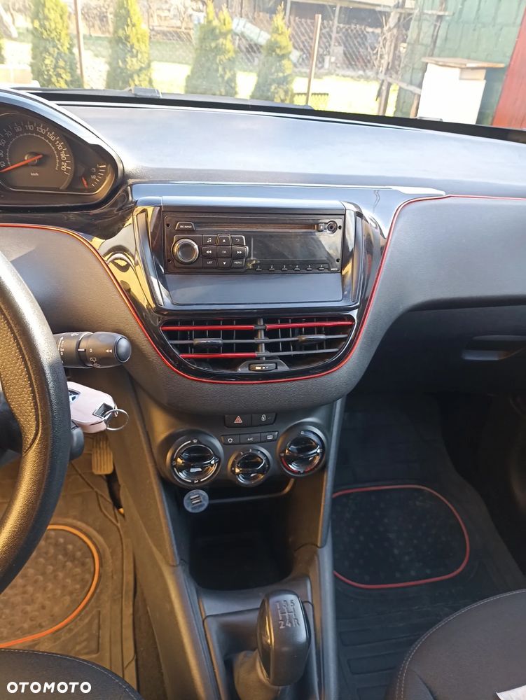 Peugeot 208 PureTech 68 Active - 10