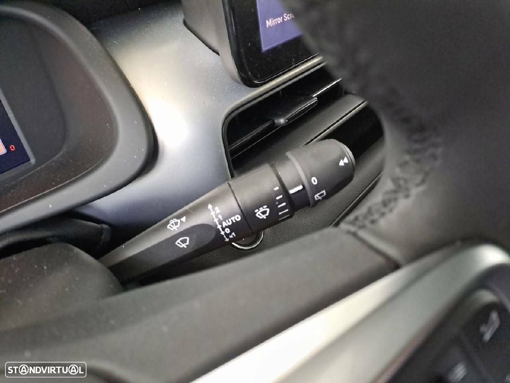 Jeep Avenger 1.2 GSE T3 Summit - 15