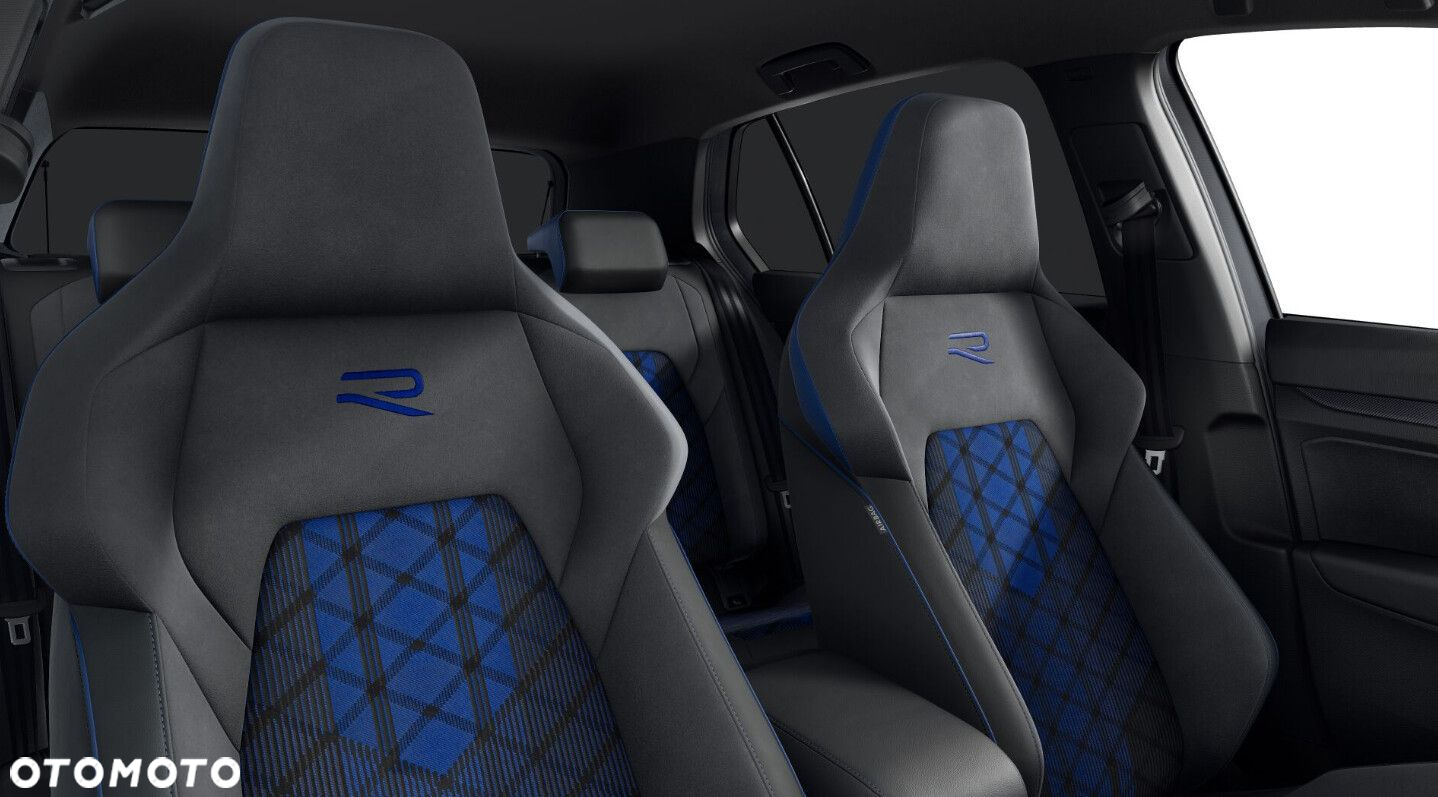 Volkswagen Golf - 10
