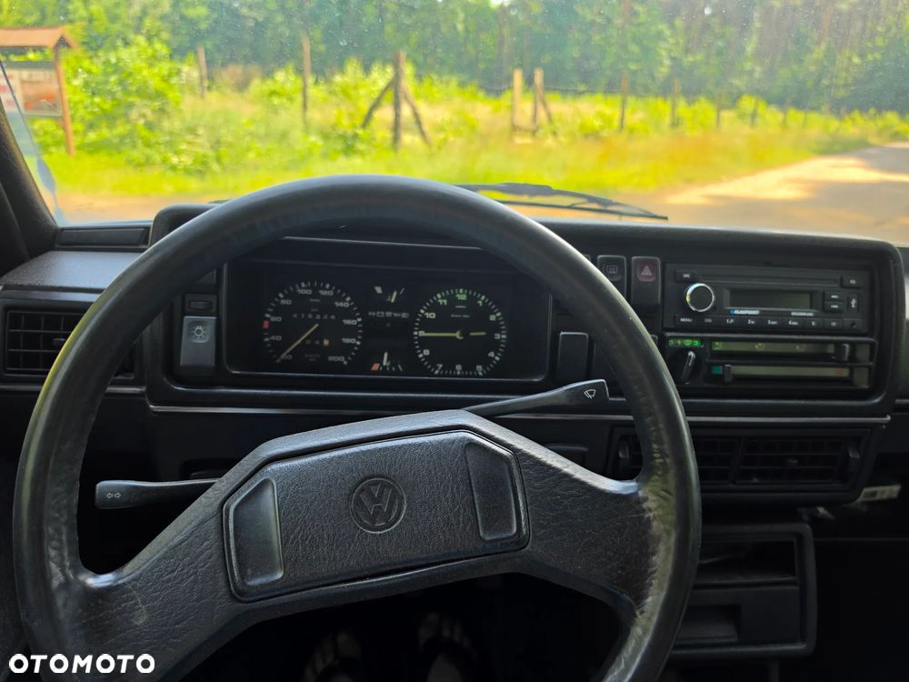 Volkswagen Golf 1.6 (C) D - 11
