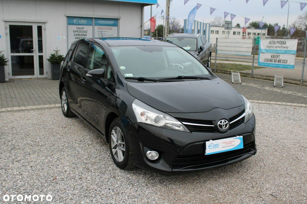 Toyota Verso - 5