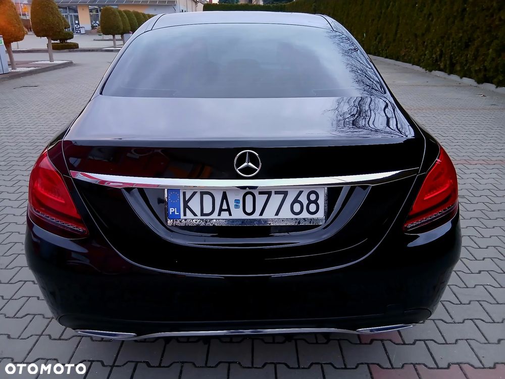 Mercedes-Benz Klasa C 180 d 9G-TRONIC AMG Line - 9