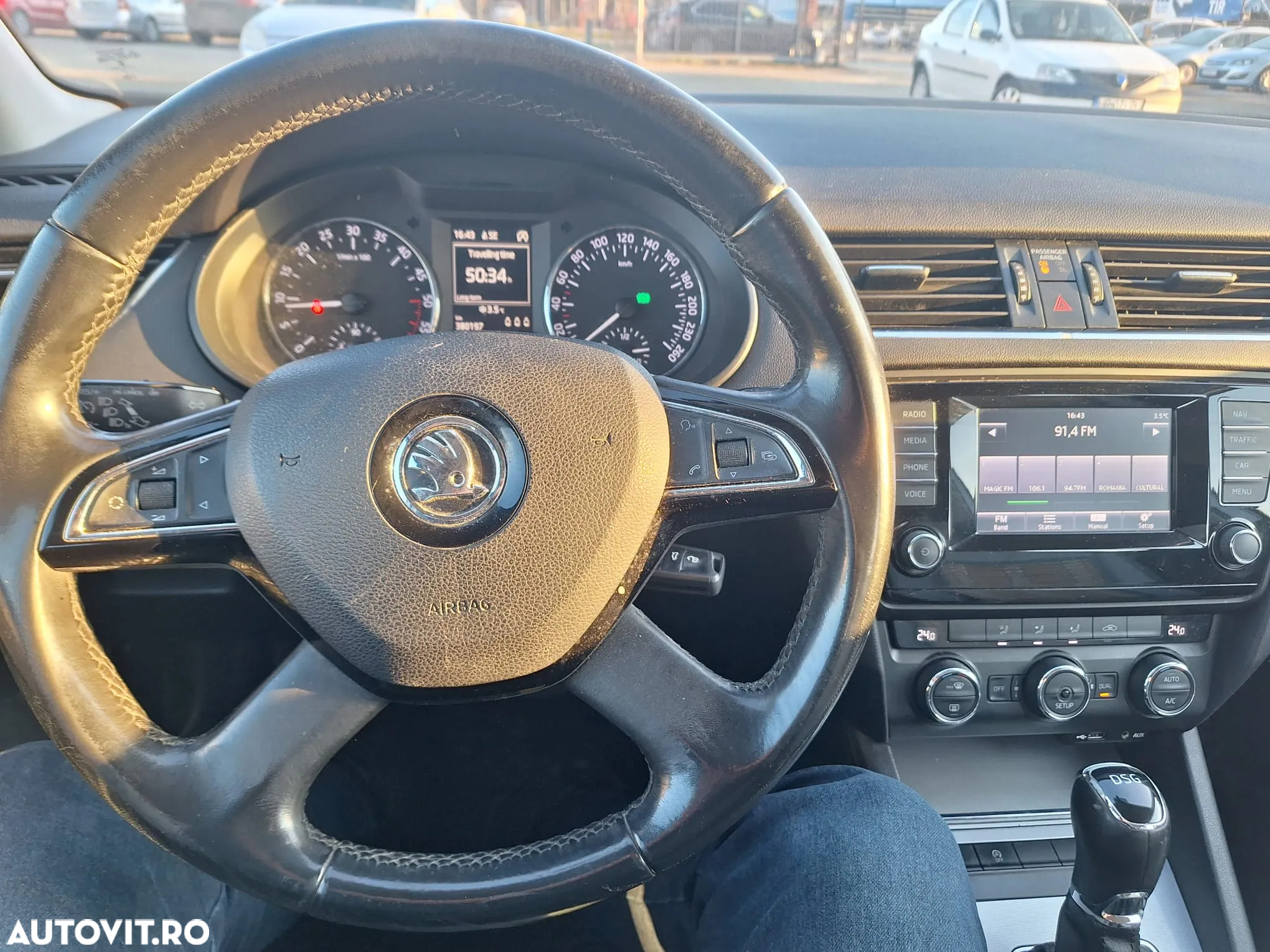 Skoda Octavia 1.6 TDI Business DSG - 10