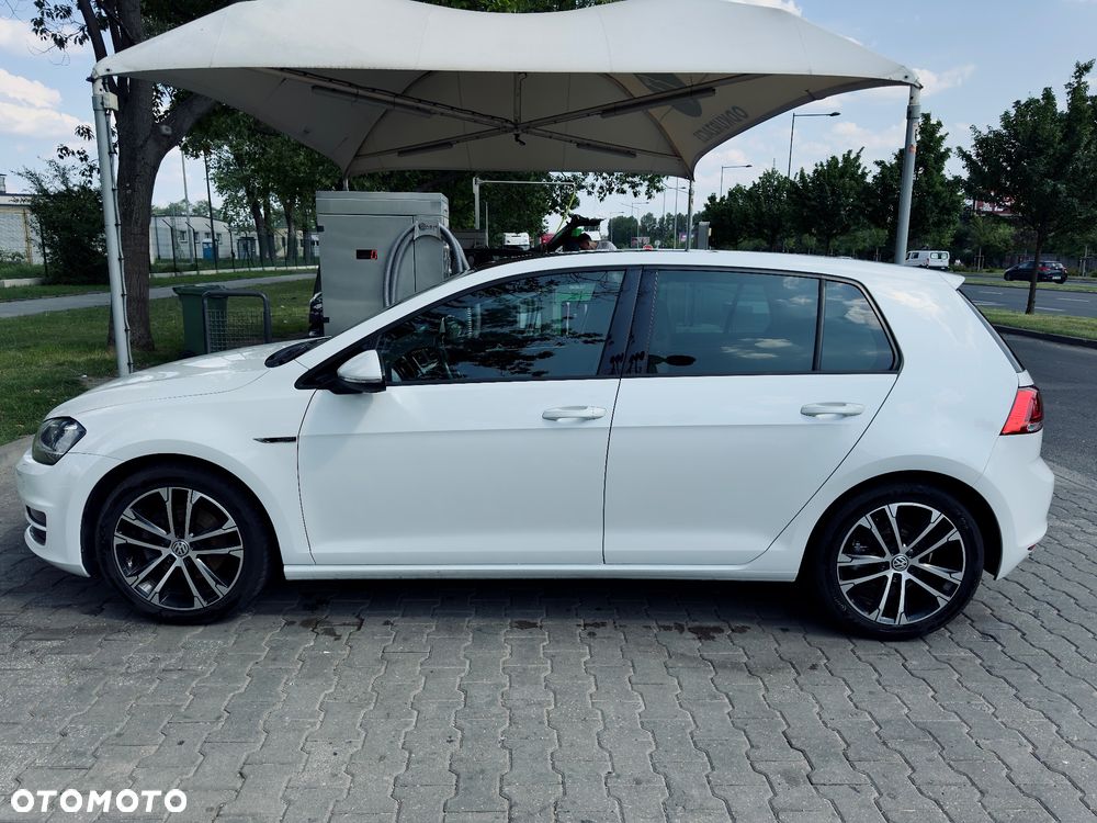 Volkswagen Golf 1.4 TSI BMT Highline - 2