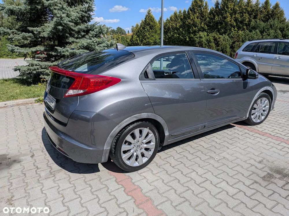 Honda Civic 1.8 Comfort - 3
