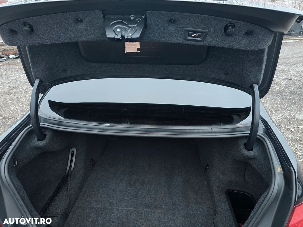 BMW Seria 5 520d Aut. Luxury Line - 15