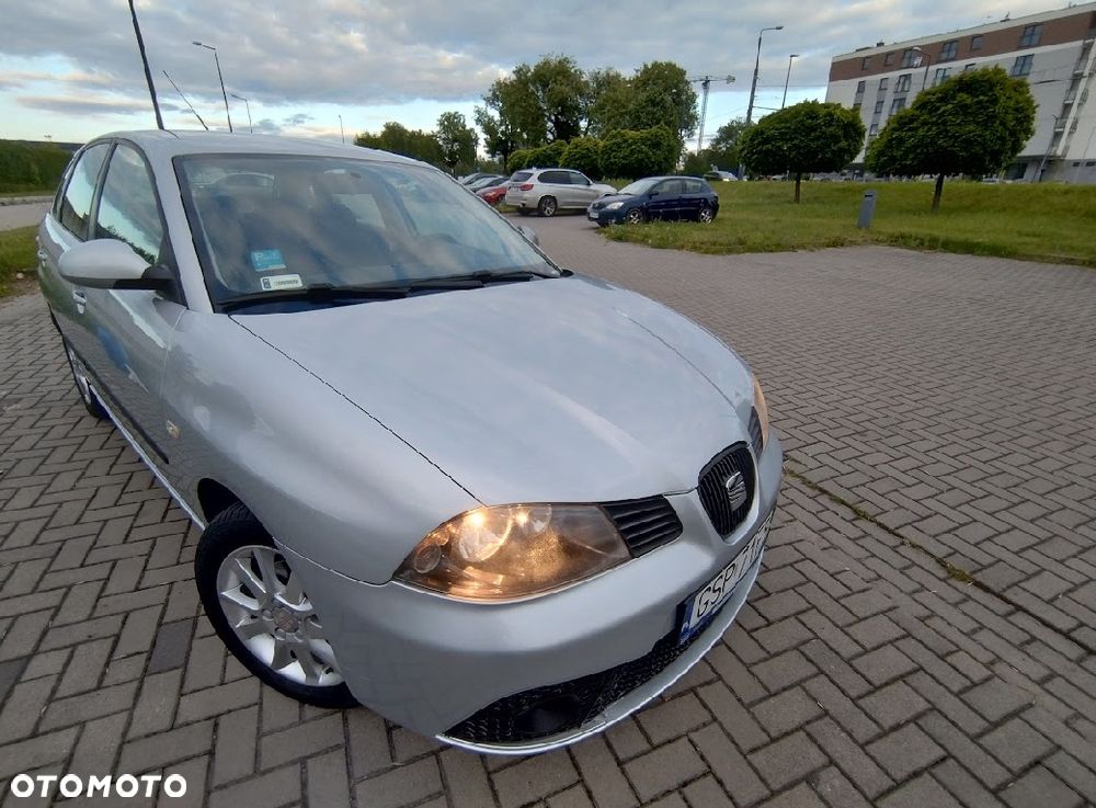 Seat Ibiza 1.6 16V Reference - 22
