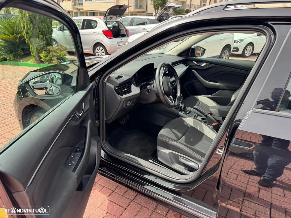 Skoda Kamiq 1.0 TSI Style DSG - 6