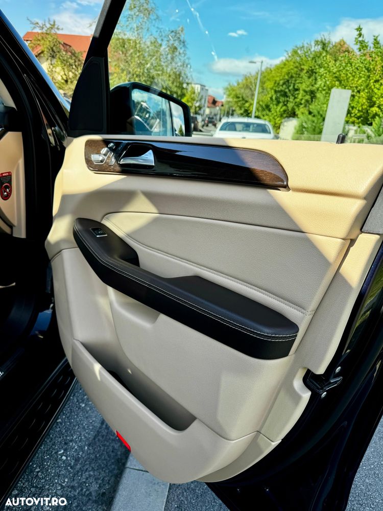 Mercedes-Benz GLE 350 d 4MATIC - 28