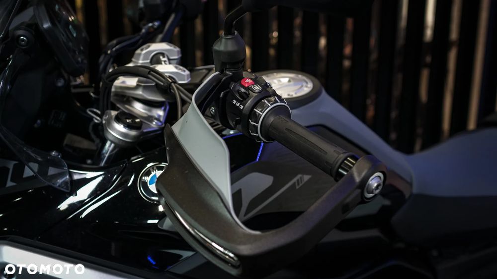 BMW R - 10