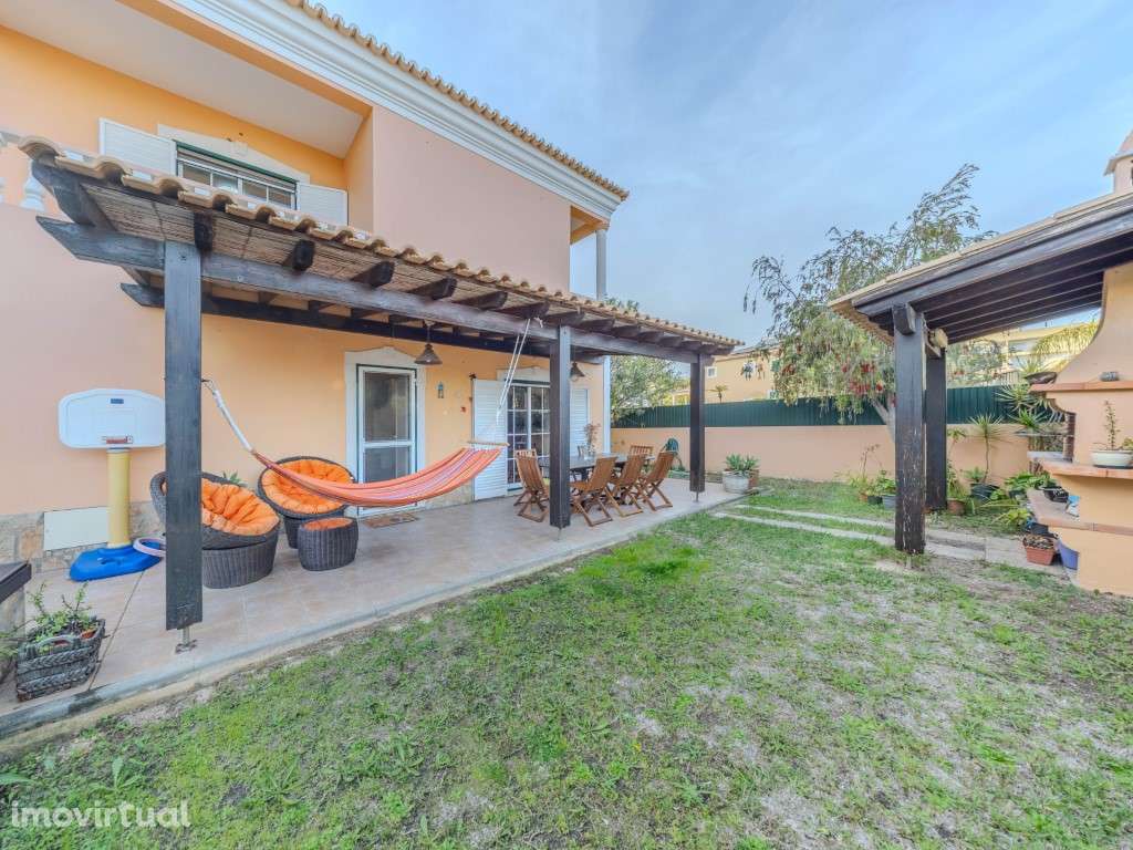 Moradia Isolada T3+1, Montenegro, Faro - Grande imagem: 4/40