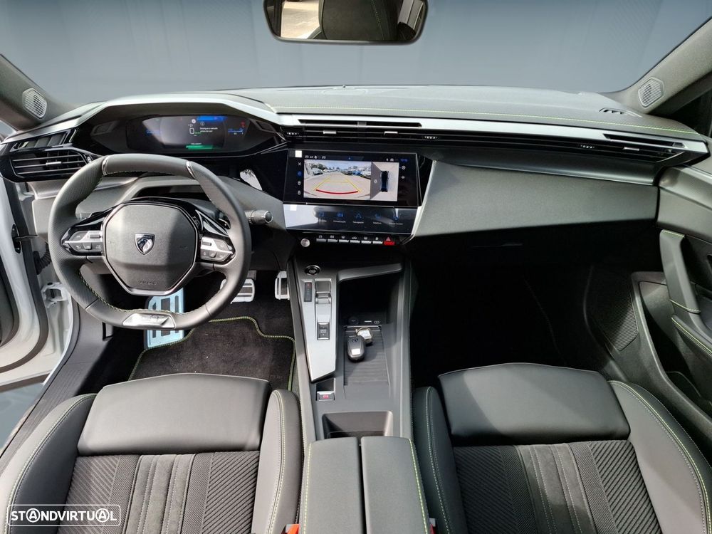 Peugeot E-408 58 kWh GT - 12