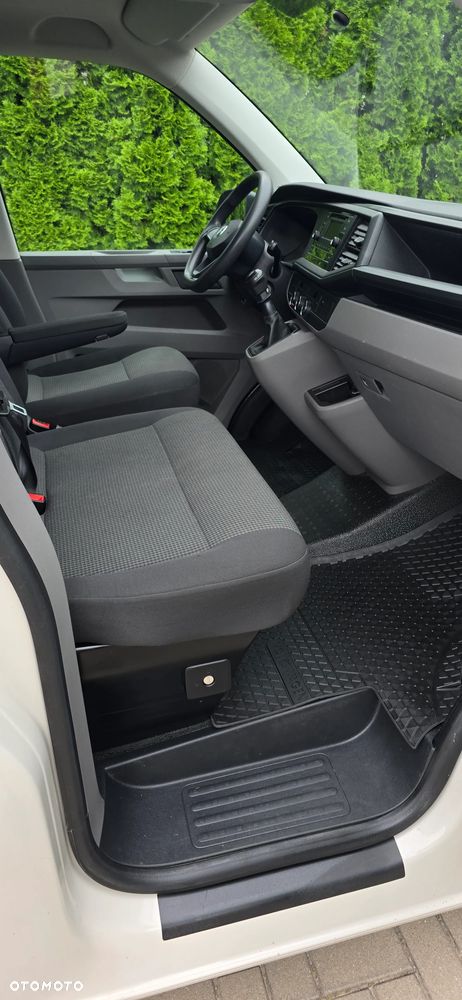 Volkswagen Transporter - 17