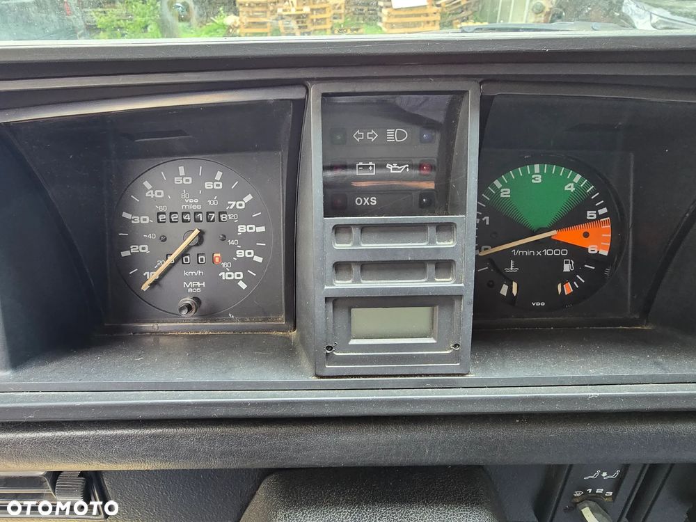 Volkswagen Transporter - 22