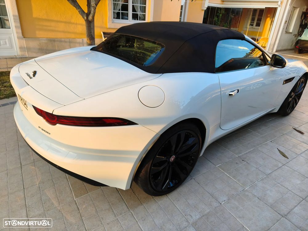 Jaguar F-Type - 3