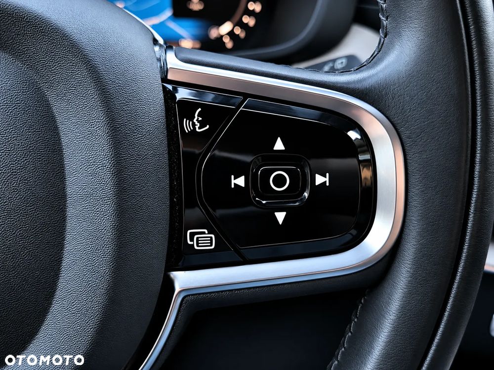 Volvo XC 60 B4 B Inscription - 28