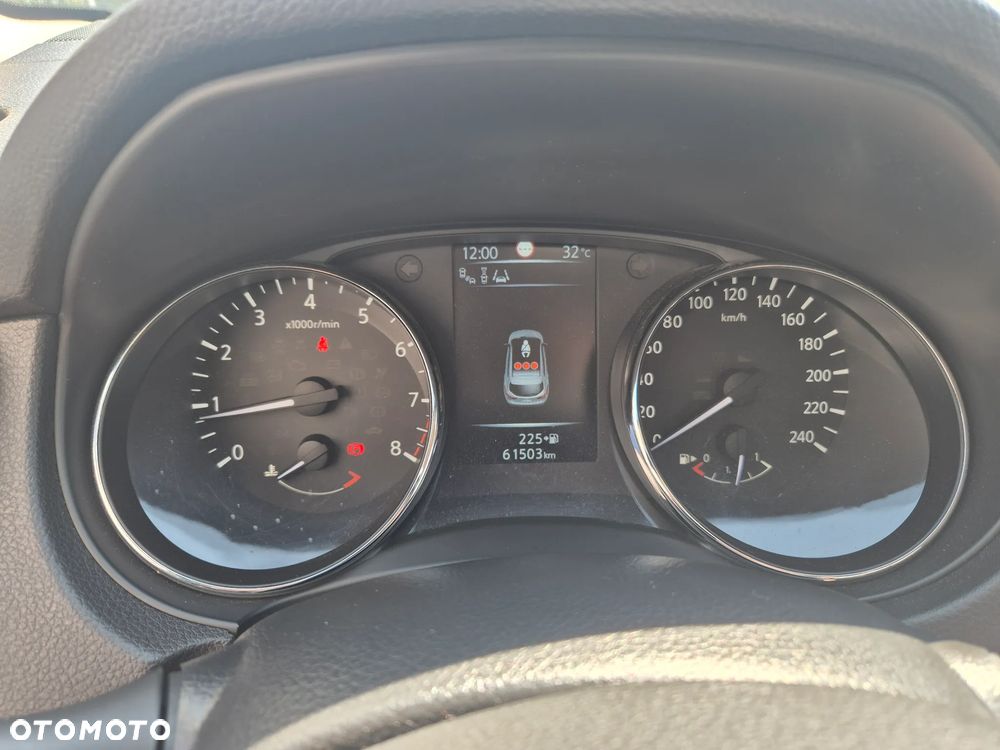 Nissan Qashqai 1.2 DIG-T N-Connecta - 12