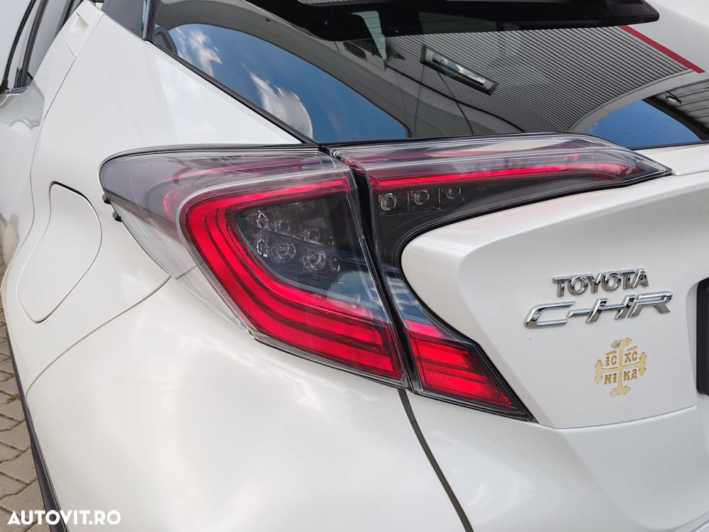Toyota C-HR 1.8 HSD 4x2 CVT C-lassy LED - 22