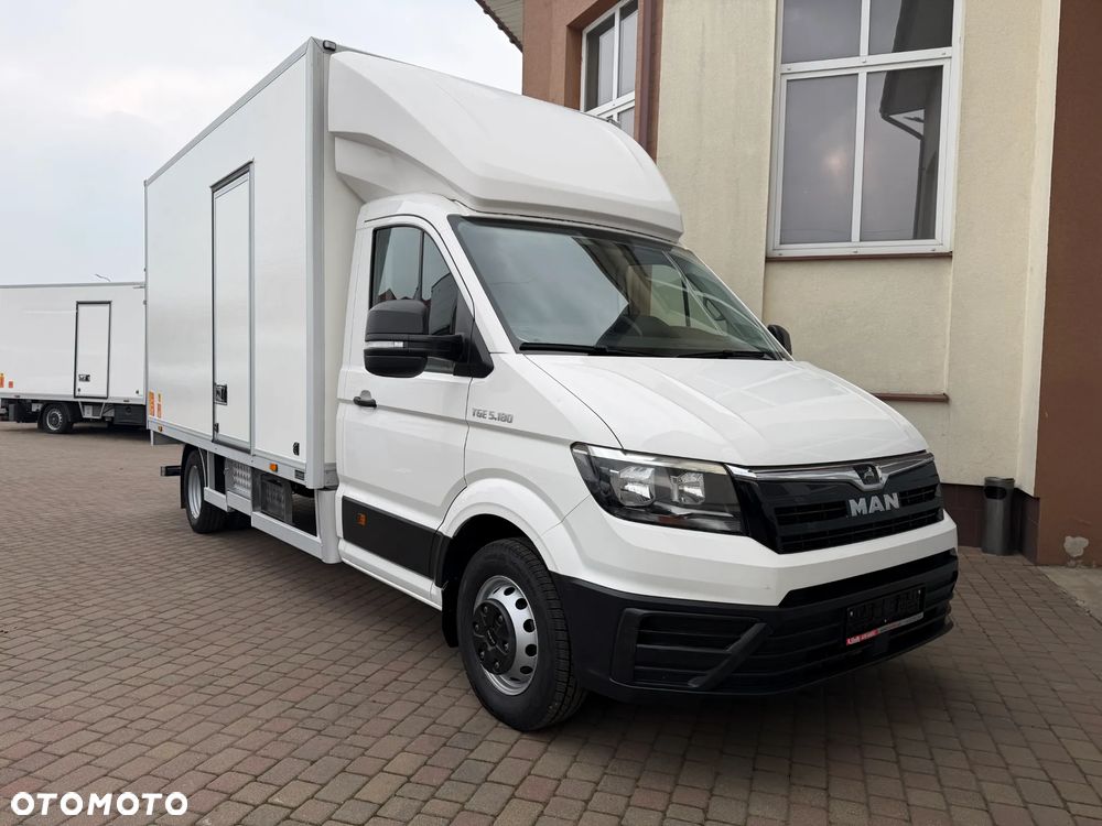 MAN TGE 5.180 Bliźniaki Izoterma Winda - 2