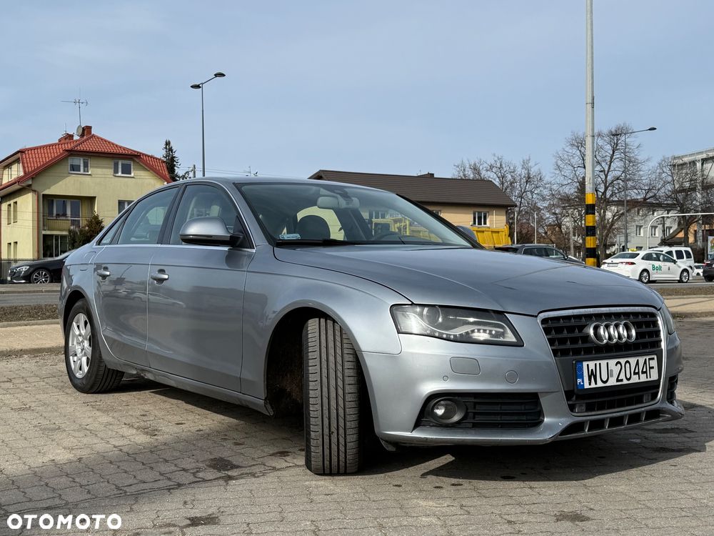 Audi A4 Limousine - 2