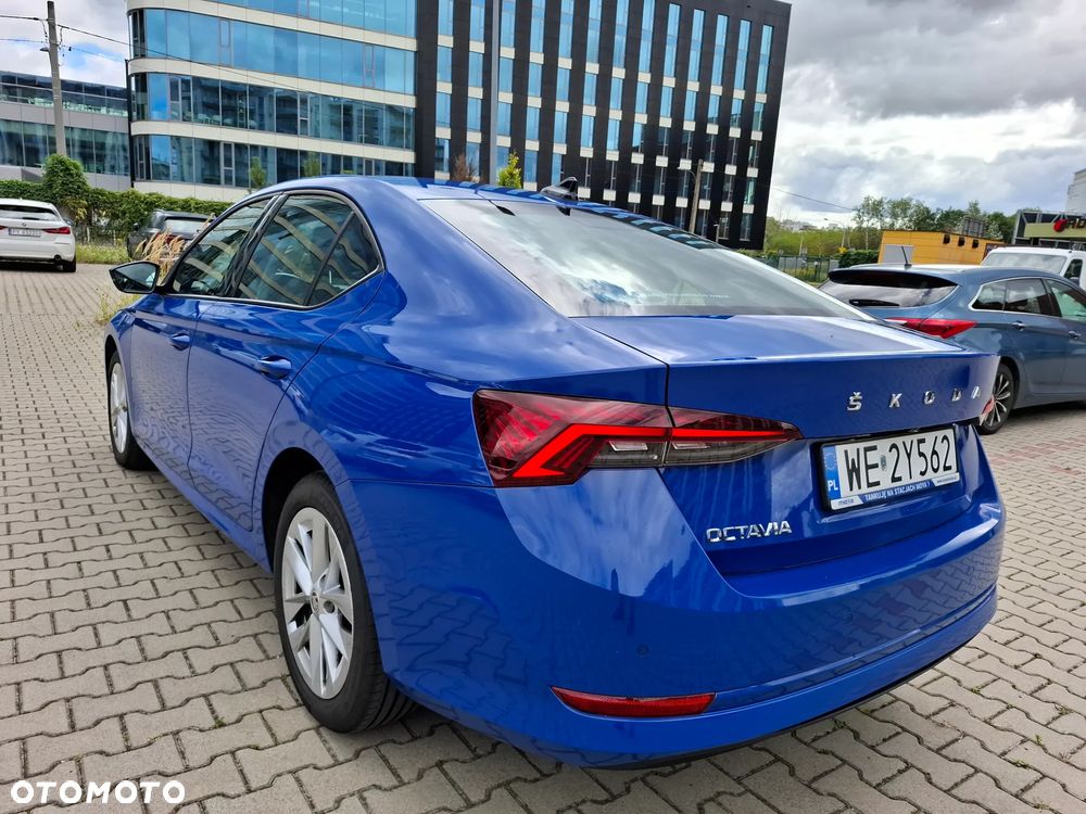Skoda Octavia 2.0 TDI SCR Ambition DSG - 3
