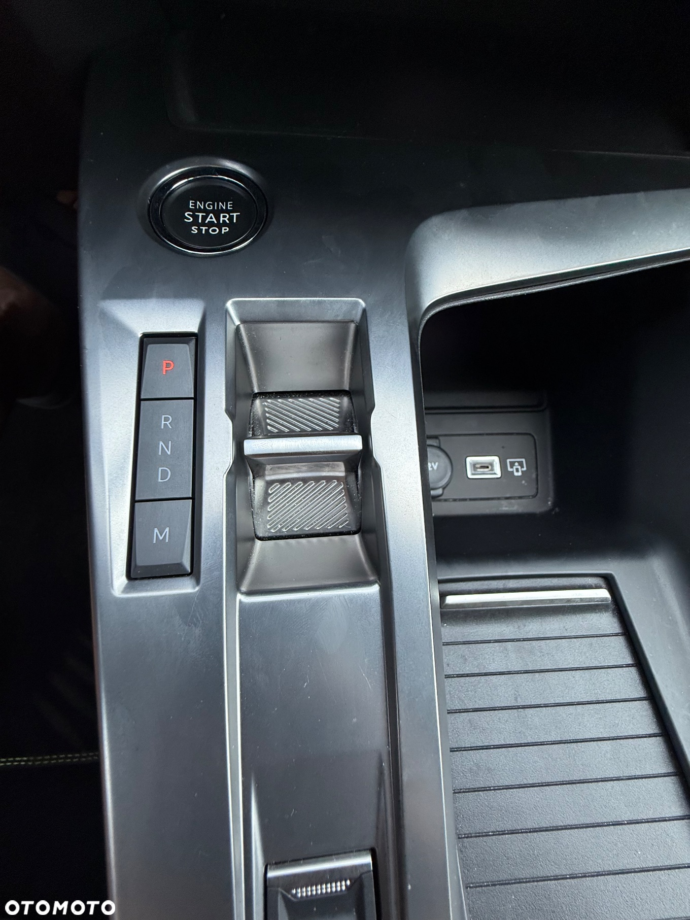 Peugeot 308 PureTech 130 EAT8 GT - 18