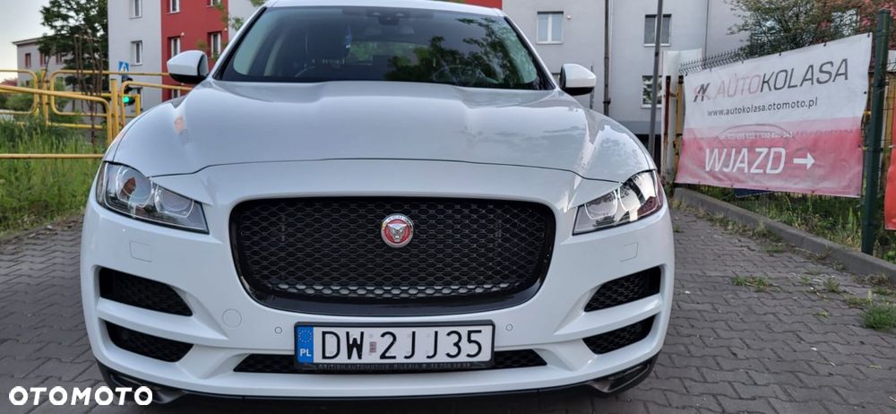Jaguar F-Pace 2.0 i4D AWD Prestige - 2