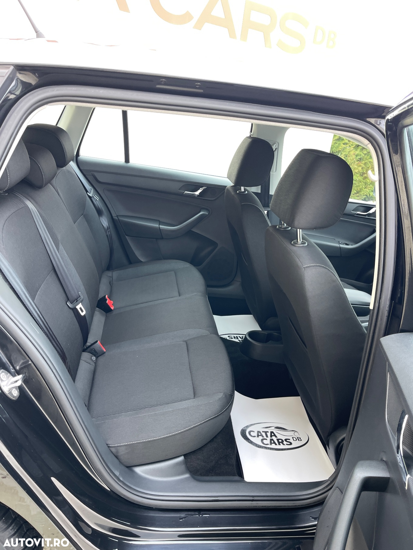 Skoda RAPID 1.2 TSI Ambition - 25