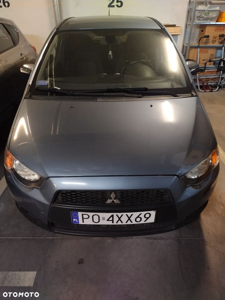 Mitsubishi Colt - 3