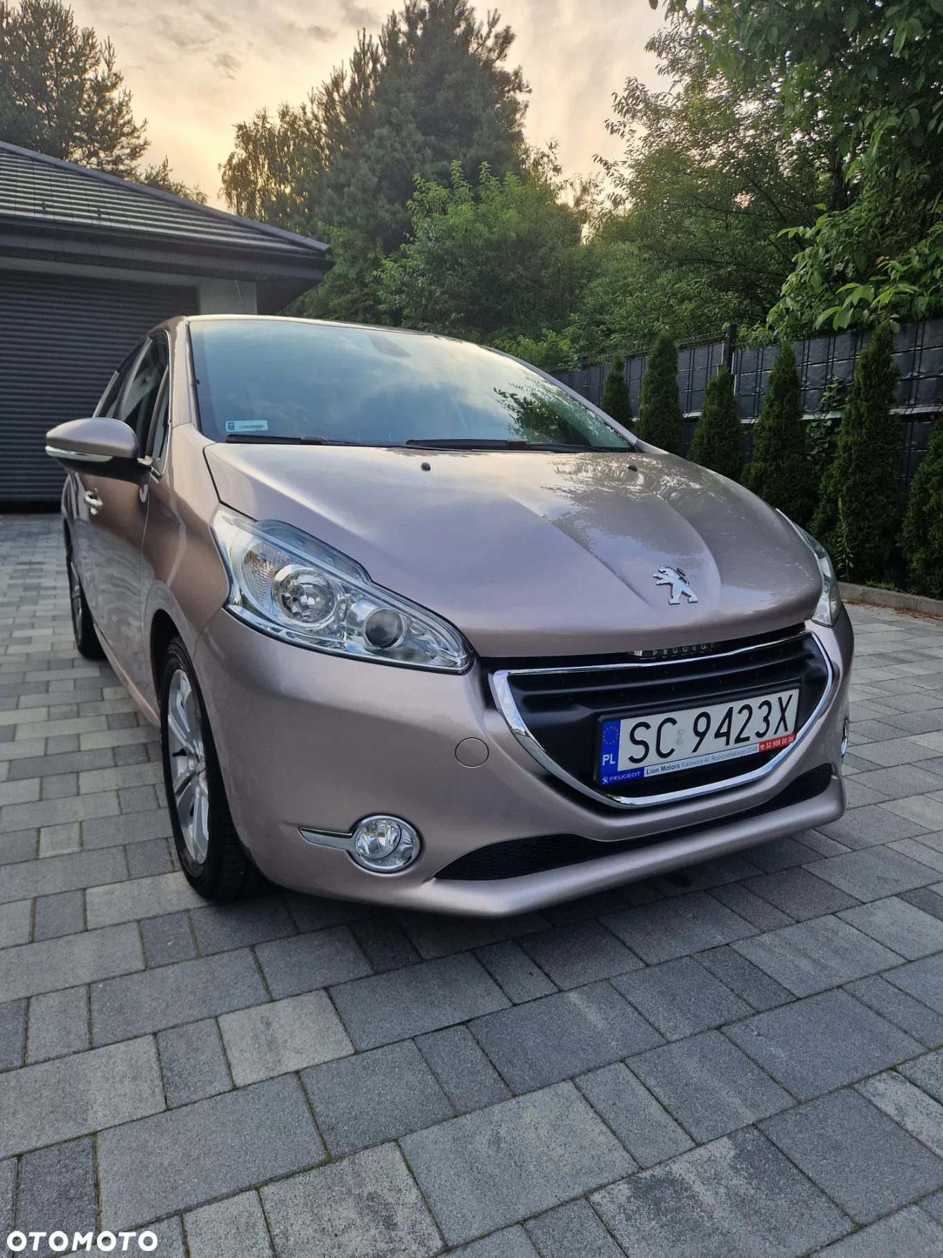 Peugeot 208 1.2 VTi Allure - 2
