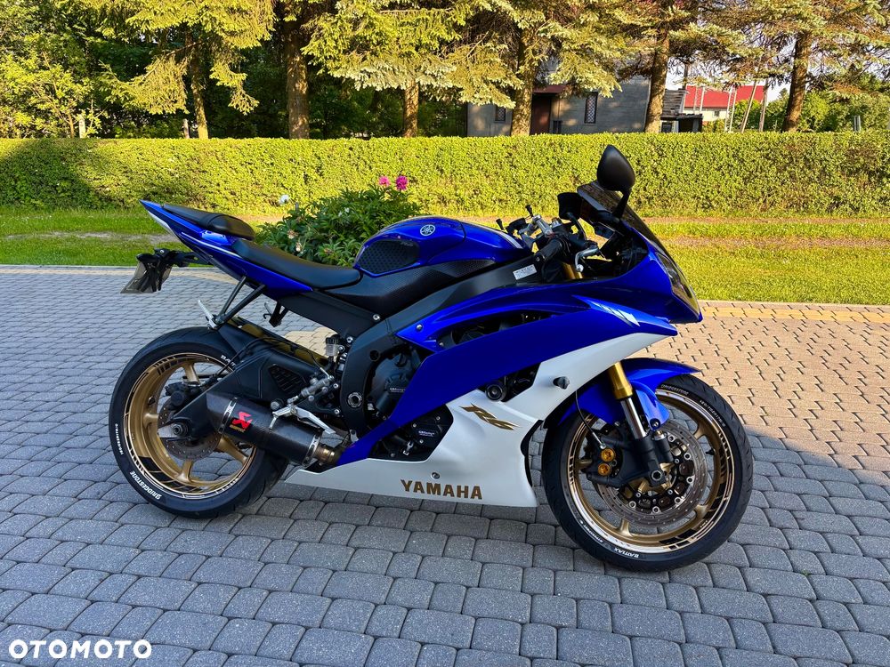 Yamaha R6 - 2
