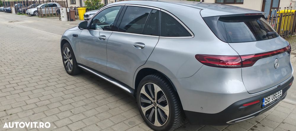 Mercedes-Benz EQC 400 4MATIC - 9