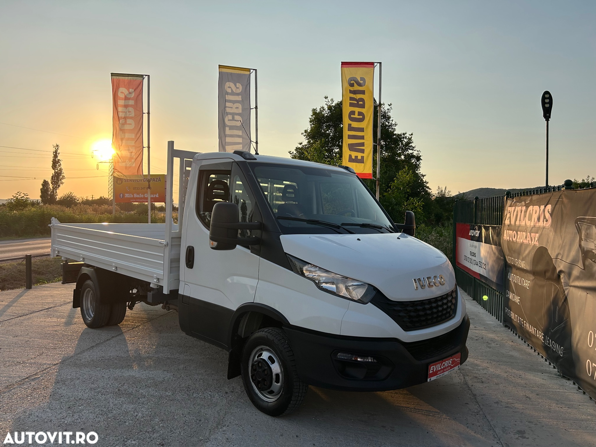 Iveco Daily 3.0 D BASCULABIL AXA DUBLA SPATE - 30