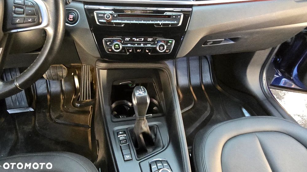 BMW X1 xDrive25i GPF xLine - 14