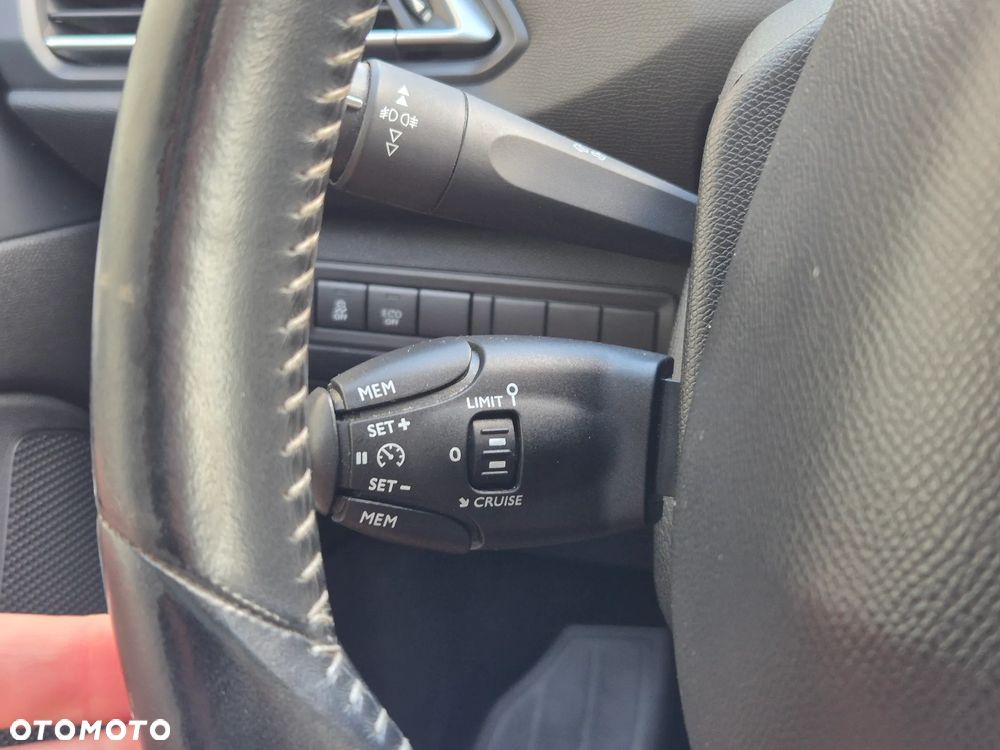 Peugeot 308 BlueHDi 120 Stop & Start Allure - 12